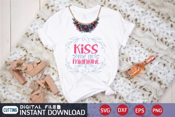 Kiss Me at Midnight: Freebies for Graphics